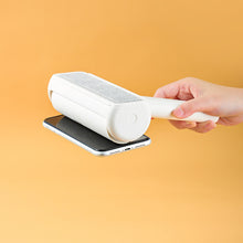 Load image into Gallery viewer, 2-in-1 Roller Brush & Two replacement packs